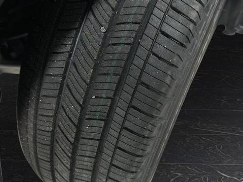 New 2026 Ford Explorer Active image 30