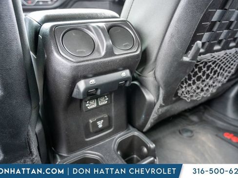 Used 2021 Jeep Gladiator Mojave w/ Cold Weather Group AWD/4WD image 29