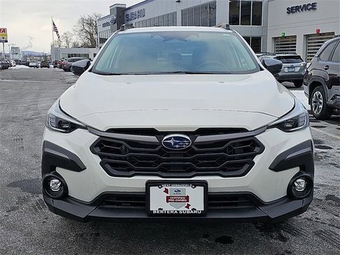Used 2025 Subaru Crosstrek 2.5i Limited image 2