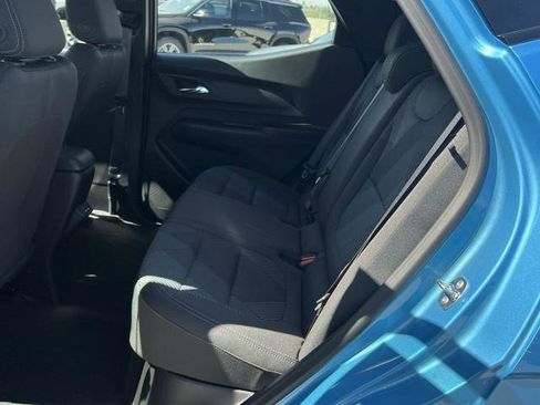 New 2027 Chevrolet Bolt LT image 24