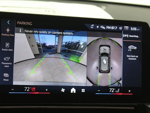 Certified 2025 BMW X1 xDrive28i w/ Technology Package image 36