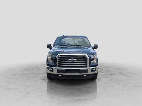 Used 2016 Ford F150 XLT w/ Equipment Group 302A Luxury AWD/4WD image 3