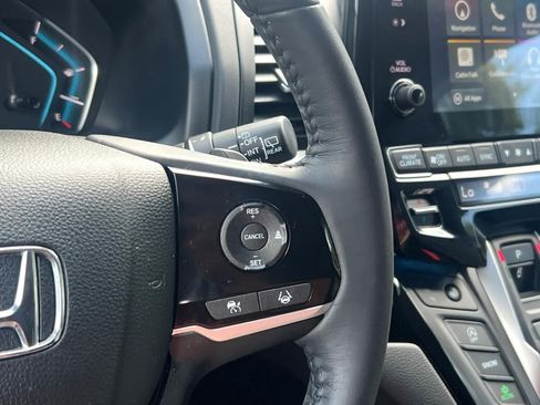 Used 2024 Honda Odyssey Touring image 18
