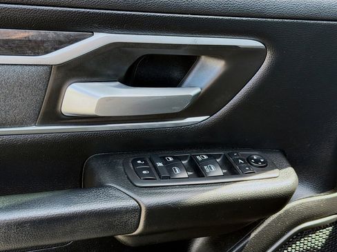 Used 2019 RAM 1500 Big Horn image 22