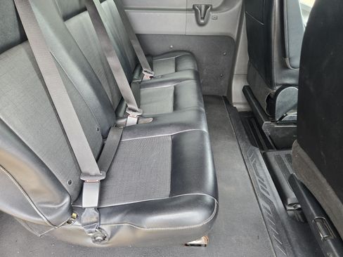 Used 2023 Ford Transit 350 XL RWD image 21