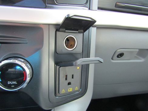 Used 2021 Ford F150 XLT w/ Equipment Group 302A High image 34