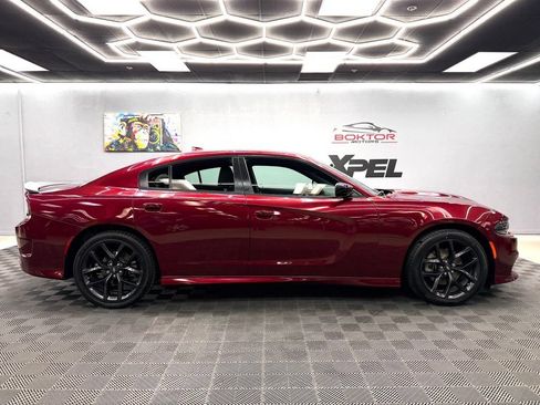 Used 2022 Dodge Charger R/T w/ Blacktop Package RWD image 16