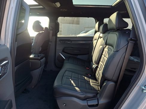 New 2026 Kia EV9 Land w/ Nightfall Edition Package AWD/4WD image 9