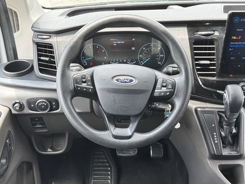 Used 2024 Ford Transit 350 XLT RWD image 21