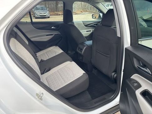 Used 2023 Chevrolet Equinox LT AWD/4WD image 57