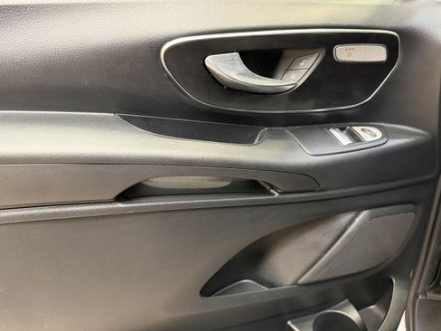 Certified 2023 Mercedes-Benz Metris Passenger image 19