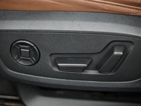 Used 2022 Audi A6 Premium Plus w/ Premium Plus Package image 24