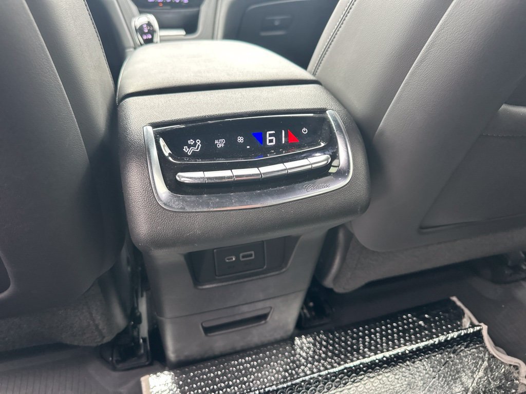 Used 2020 Cadillac XT6 Premium Luxury FWD image 19