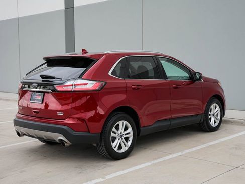 Used 2019 Ford Edge SEL w/ Equipment Group 201A FWD image 7