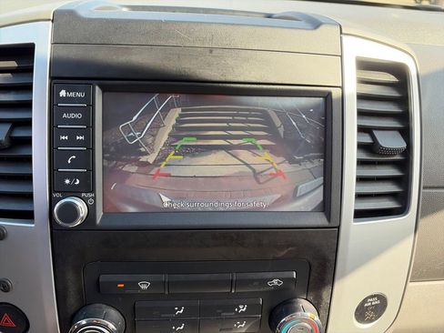 Used 2019 Nissan Frontier S image 24