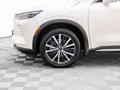 Used 2023 INFINITI QX60 Sensory w/ Cargo Package AWD/4WD image 38