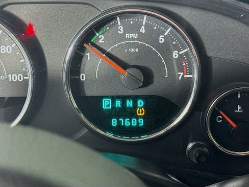 Used 2012 Jeep Wrangler Unlimited Rubicon w/ Connectivity Group image 12