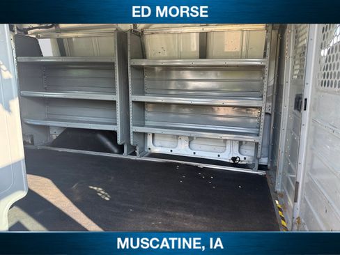 Used 2015 Ford Transit 250 130 Low Roof image 13