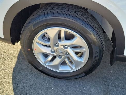 New 2026 Hyundai Venue SE image 22