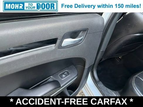 Used 2021 Chrysler 300 S RWD image 37