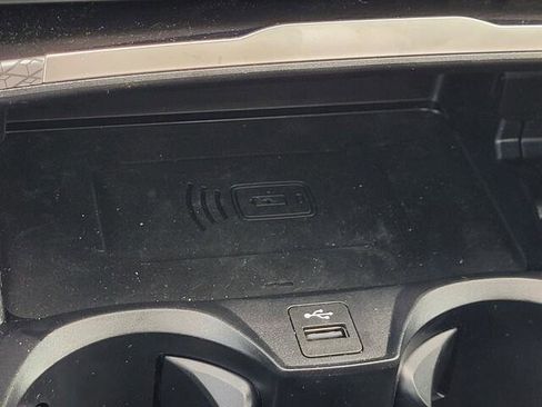 Certified 2025 BMW 330i 330i w/ Convenience Package image 23