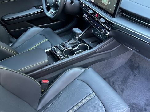 New 2026 Kia K5 GT FWD image 15