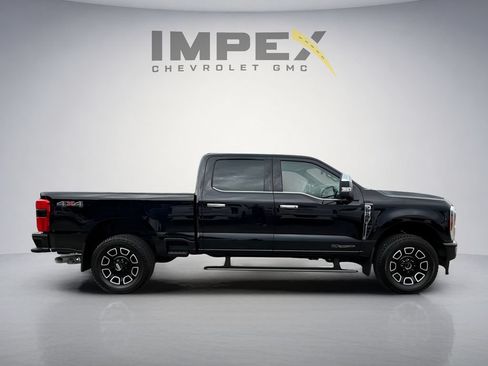 Used 2023 Ford F250 Platinum AWD/4WD image 5