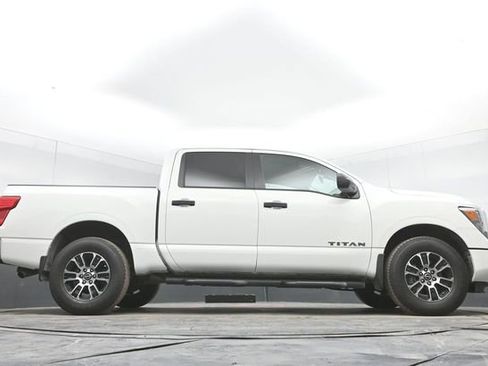 Used 2024 Nissan Titan SV w/ Accessory Utility Package image 46