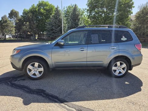 Used 2010 Subaru Forester 2.5X Premium w/ Popular Equipment Group 1A AWD/4WD image 3