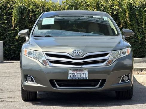 Used 2014 Toyota Venza XLE w/ XLE Premium Package FWD image 9