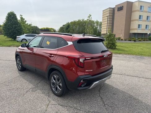 Certified 2024 Kia Seltos S AWD/4WD image 3