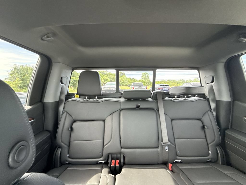 Certified 2025 GMC Sierra 1500 Denali w/ Denali Reserve Package AWD/4WD image 11