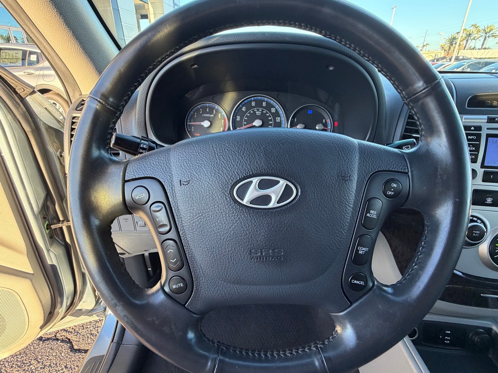 Used 2009 Hyundai Santa Fe SE FWD image 20