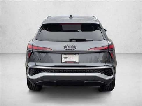 New 2026 Audi Q3 quattro 2.0T image 6