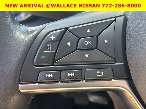 Used 2023 Nissan Sentra SV w/ SV Premium Package image 22