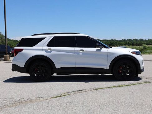 Used 2023 Ford Explorer ST w/ Equipment Group 401A AWD/4WD image 7