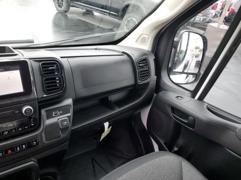 Used 2025 RAM ProMaster 2500 w/ Safety Group image 15