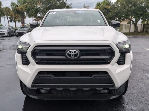 Used 2024 Toyota Tacoma SR RWD image 8