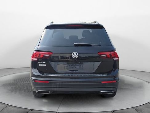Used 2019 Volkswagen Tiguan S FWD image 4
