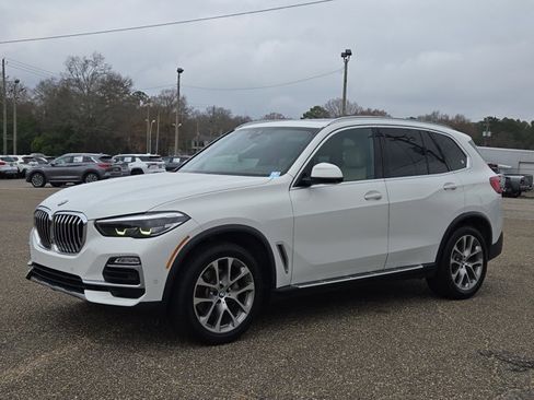 Used 2019 BMW X5 xDrive40i w/ Premium Package 2 image 1
