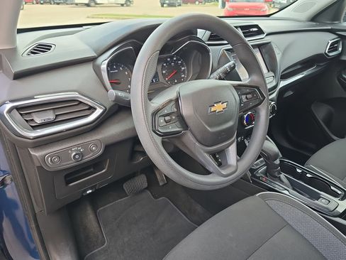 Used 2021 Chevrolet TrailBlazer LT w/ Driver Confidence Package image 15