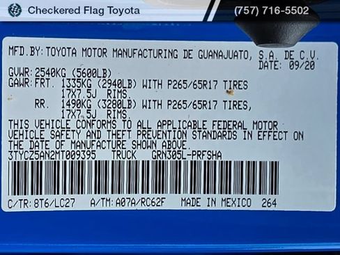 Used 2021 Toyota Tacoma TRD Sport w/ TRD Premium Sport Package AWD/4WD image 30
