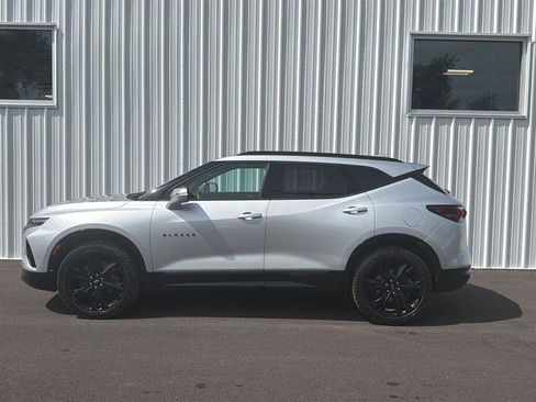 Used 2021 Chevrolet Blazer RS w/ Enhanced Convenience Package FWD image 5