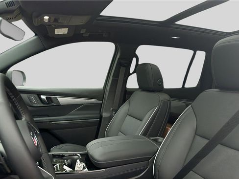 New 2026 Buick Enclave Preferred w/ Power Package AWD/4WD image 18