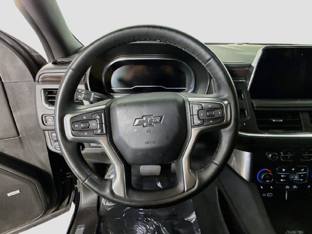 Used 2023 Chevrolet Tahoe Z71 w/ Z71 Off-Road Package AWD/4WD image 12