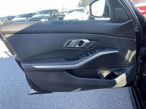 Used 2021 BMW 330i Sedan w/ M Sport Package image 23