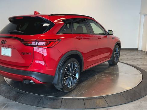 New 2025 INFINITI QX50 Sport image 8
