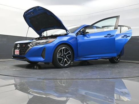 Used 2024 Nissan Sentra SR FWD image 42