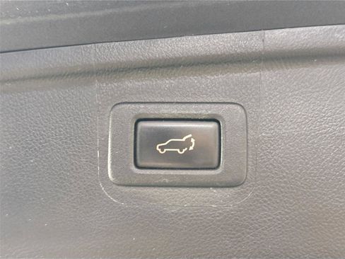 Used 2018 Subaru Outback 2.5i Limited image 47