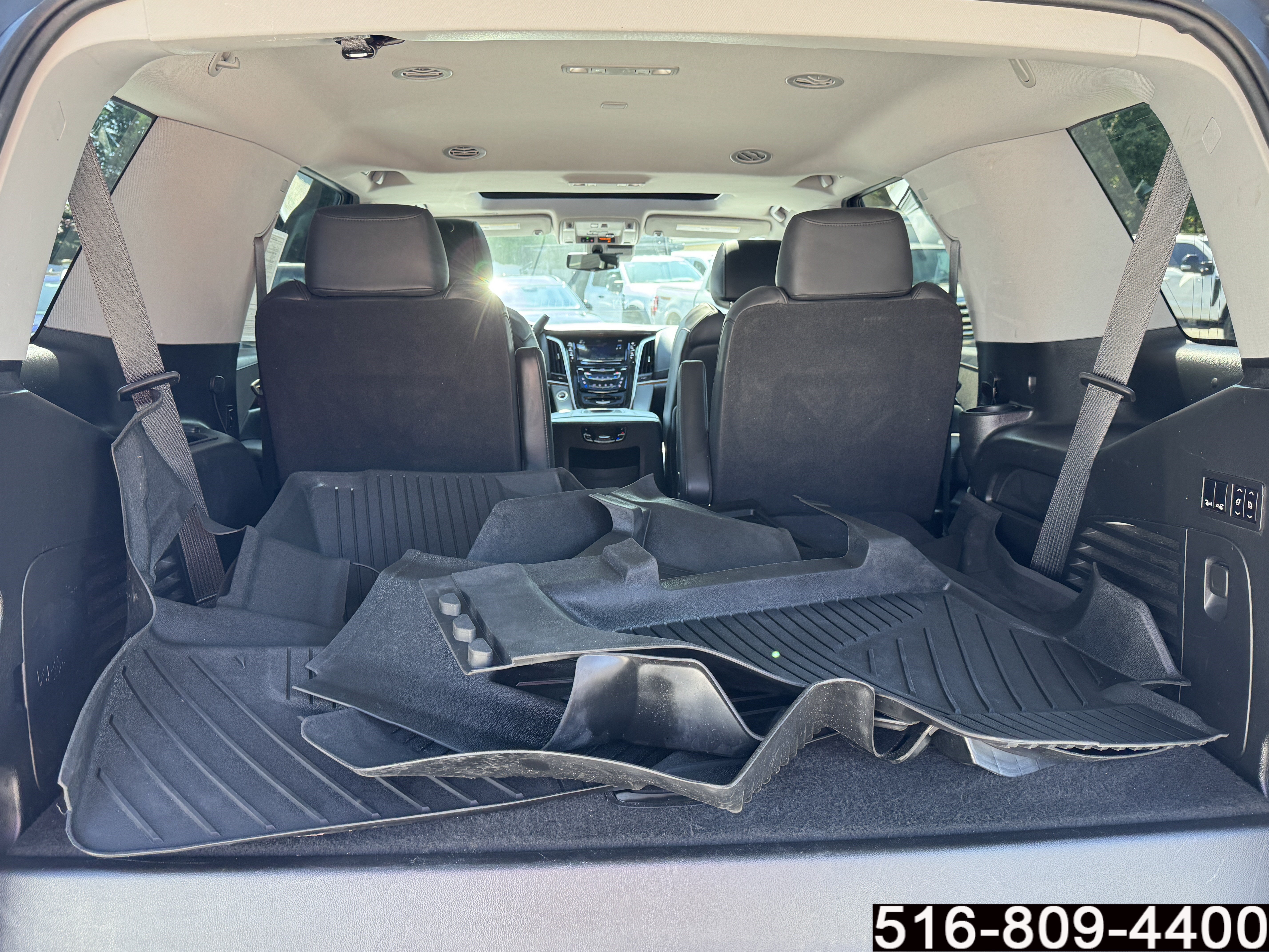 Used 2020 Cadillac Escalade Luxury AWD/4WD image 36